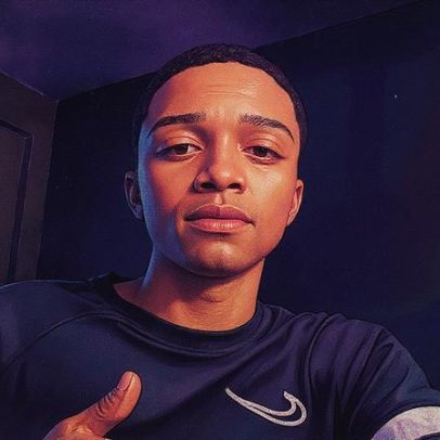 Bombeiros realizam buscas por adolescente desaparecido no mar em praias do Rio