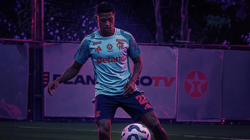 Bruno Henrique treina com a equipe do Flamengo (Foto: Reprodução)
