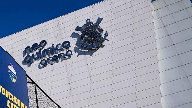 Vista da Neo Química Arena, estádio do Corinthians, antes de um jogo da NFL (Foto: Reprodução)