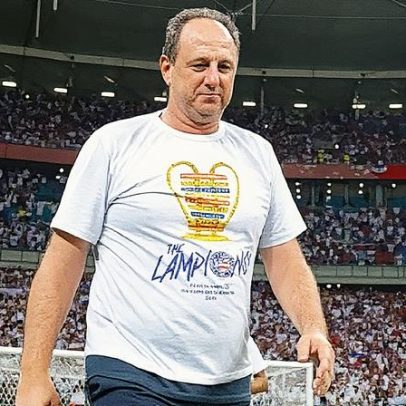 Rogério Ceni busca conquistar todos os títulos do futebol brasileiro e sul-americano