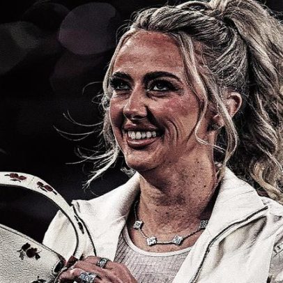 Brittany Mahomes revela esconderijo de suas extensões de cabelo durante jogo dos Chiefs