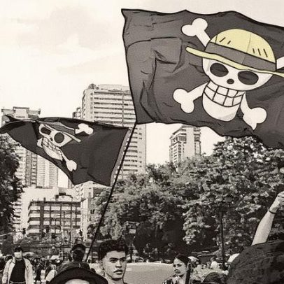 Bandeira de anime se torna símbolo de protestos em diversas manifestações