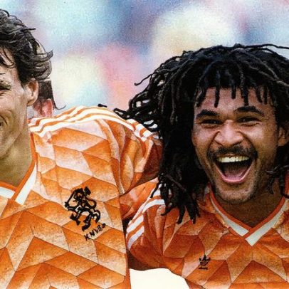 Gullit destaca importância de Memphis marcar em grandes competições do Corinthians