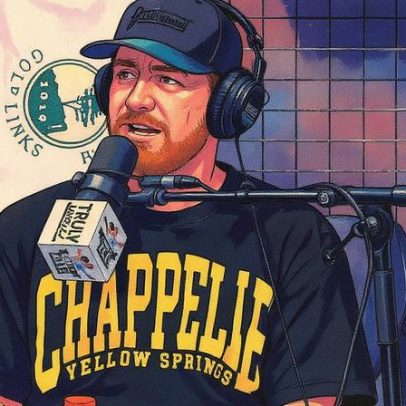 Comediante de Travis Kelce não espera convite para casamento por controle de Taylor Swift