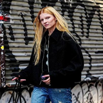 Jeans se destaca como a peça mais desejada do street style nas semanas de moda