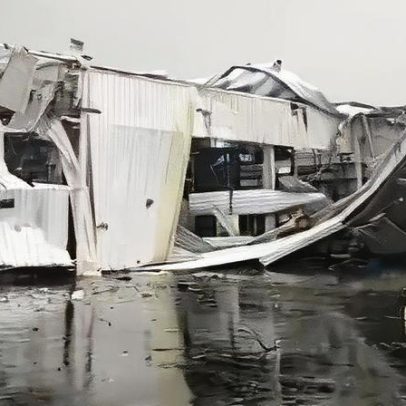 Forte chuva arranca teto da fábrica da Toyota em São Paulo e causa danos significativos