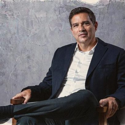 Nubank inicia testes de integração do 'dólar digital' com cartão de crédito