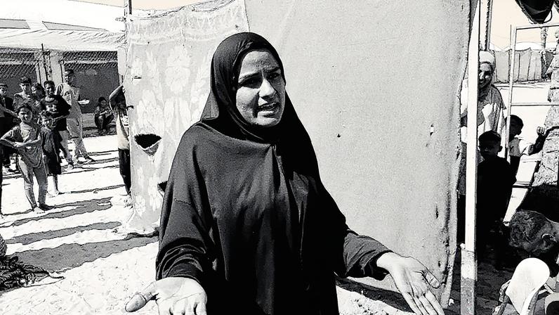 Sylvia al-Shurafi afirma que "até um animal" não conseguiria sobreviver na chamada zona humanitária (Foto: Reprodução)