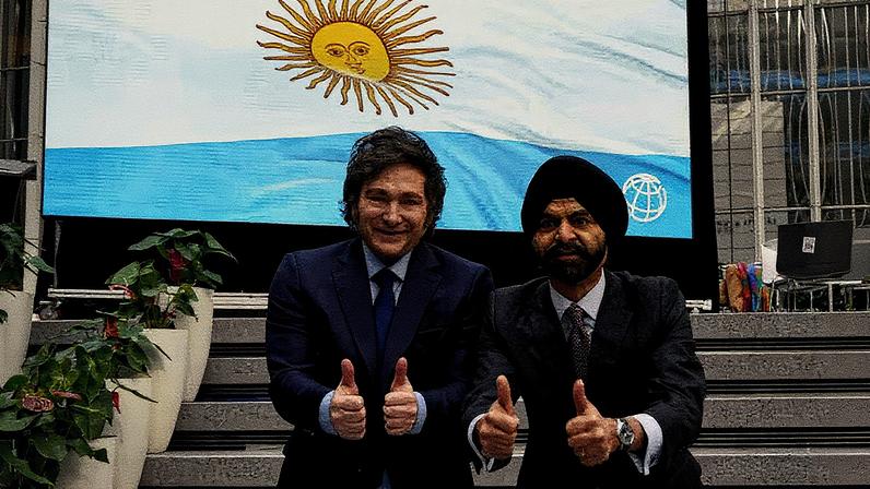 Javier Milei se encontra com o presidente do Banco Mundial, Ajay Banga, durante reunião em fevereiro (Foto: Reprodução)