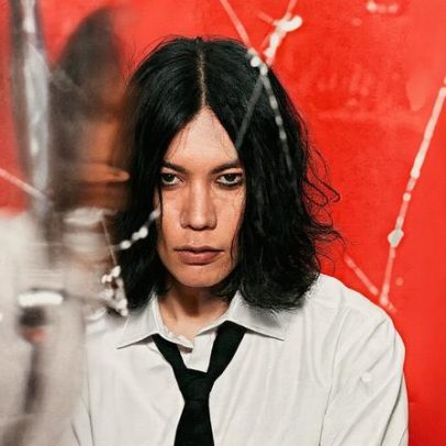 Kenshi Yonezu estreia em primeiro lugar e BE:FIRST alcança o segundo na parada japonesa