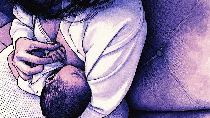 Mulher amamenta sua filha em casa (Foto: Reprodução)