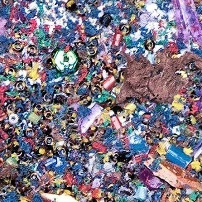 Microplásticos prejudicam a saúde óssea e podem causar danos irreversíveis