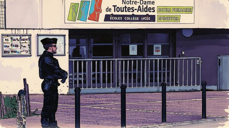 Policial em frente ao liceu Notre-Dame-de-Toutes-Aides, em Nantes, onde um esfaqueamento deixou um estudante morto e três feridos (Foto: Reprodução)