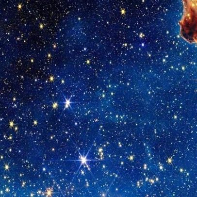 Telescópio da Nasa captura imagem de milhares de estrelas recém-nascidas