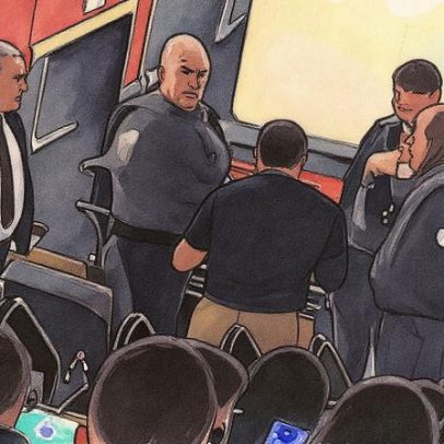 PM é chamada após mãe levar filhos a cinema para ver anime com classificação 18+