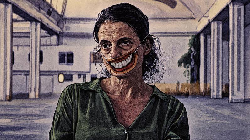 Denise Fraga em cena da peça 'Sonhar com Leões' (Foto: Reprodução)