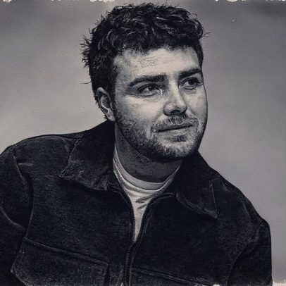 Alex Warren iguala recorde de 1994 com maior permanência nas paradas pop