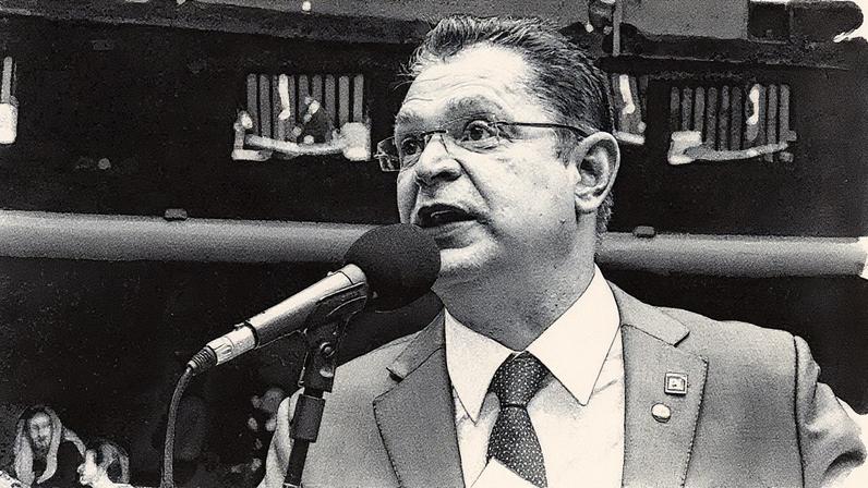 Deputado Sóstenes Cavalcante em sessão na Câmara dos Deputados (Foto: Reprodução)