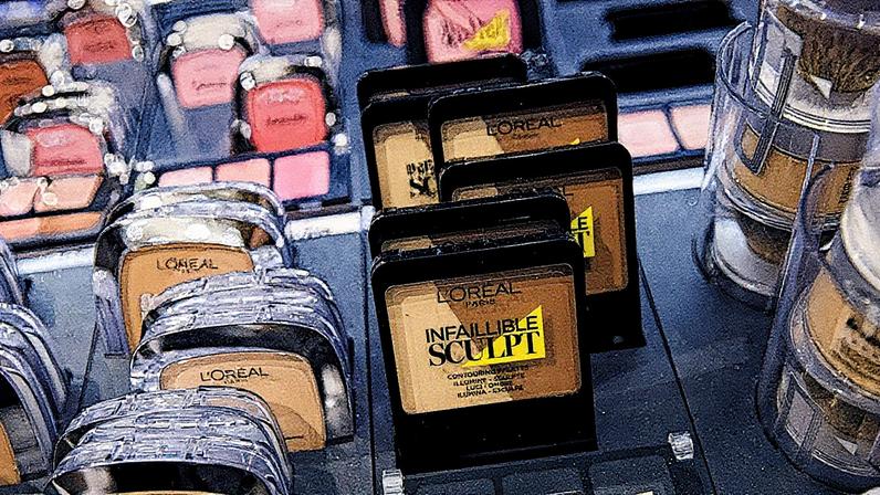 Analistas da Berenberg avaliam a marca Armani em até € 7 bilhões (Foto: Reprodução)