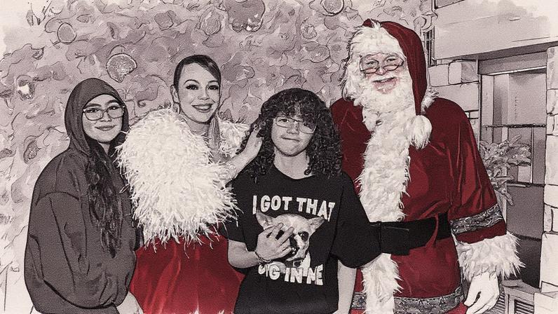 Mariah Carey e seus filhos Moroccan e Monroe posam juntos (Foto: Reprodução)