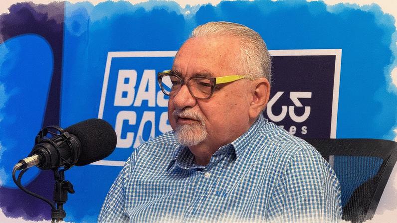 Paulo Angioni, diretor de futebol do Fluminense, posando para a foto (Foto: Reprodução)