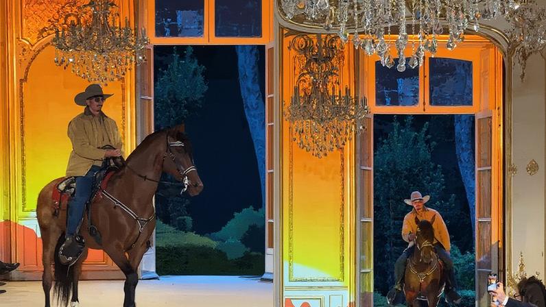 Post Malone lança sua marca de roupas em Paris (Foto: Reprodução)