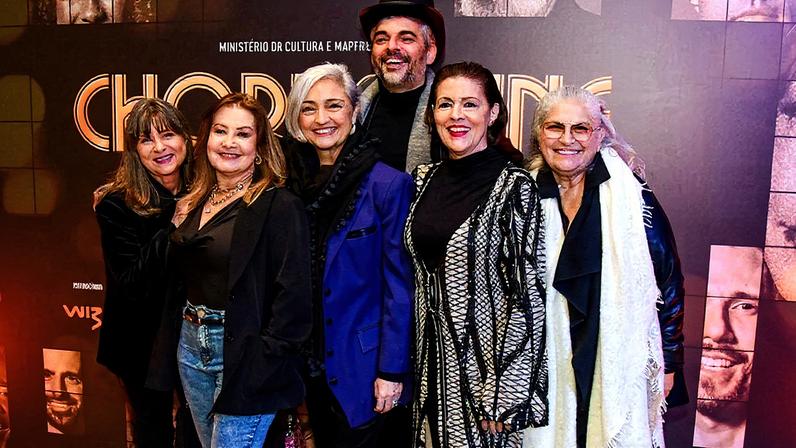 Elenco de 'A Chorus Line' — Foto: Edu Araujo/ Agnews