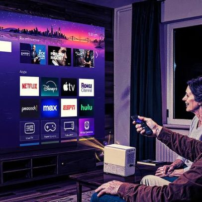 Roku lança seu primeiro projetor inteligente com tecnologia de TV integrada