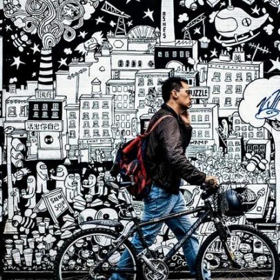 Andar de bicicleta reduz risco de demência e Alzheimer, revela pesquisa