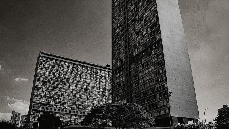 Fachada dos dois blocos do Edifício JK, obra de Oscar Niemeyer em Belo Horizonte (Foto: Reprodução)