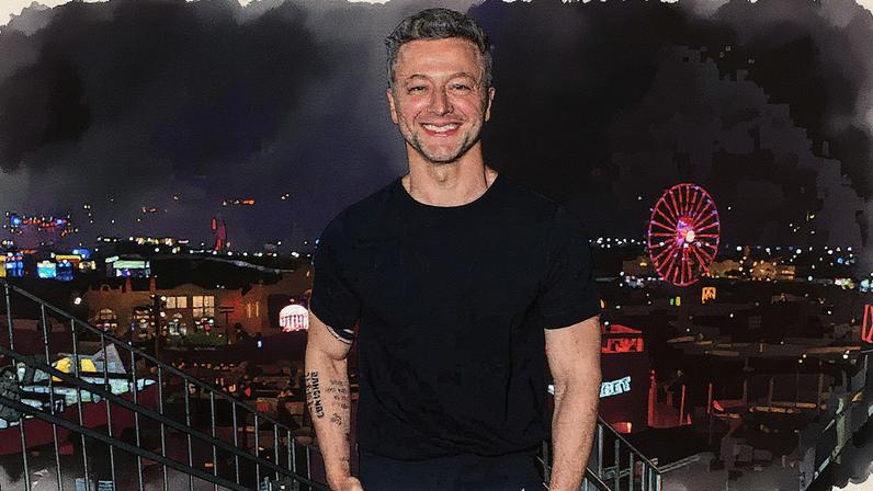 Lucas comenta sobre o que uma mulher precisaria para conquistá-lo: 'Ser legal' (Foto: Reprodução)