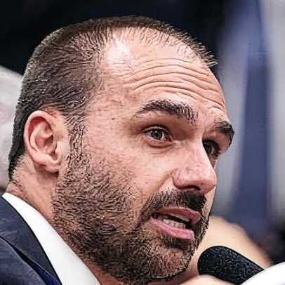 Deputado do Centrão relata processo de cassação de Eduardo Bolsonaro