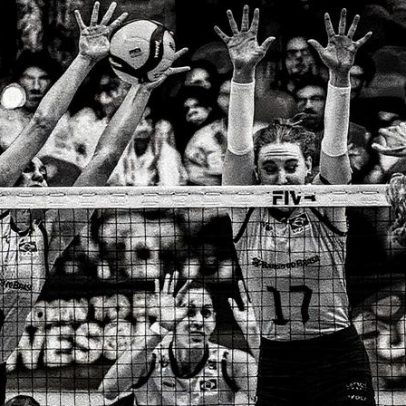 Seleções brasileiras de vôlei retornam às quadras