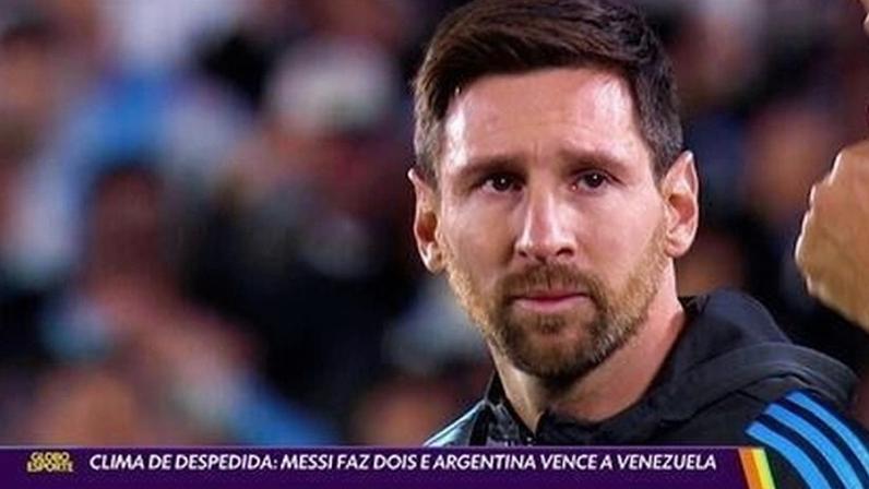 1 de 1 Jogadores da Argentina comemoram o gol da vitória sobre a Venezuela — Foto: Leonardo Fernandez / AFP