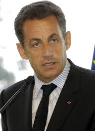 Nicolas Sarkozy inicia prisão para cumprir pena de cinco anos