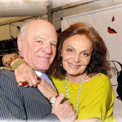 Diane von Furstenberg comemora 50 anos de amor não convencional com Barry Diller