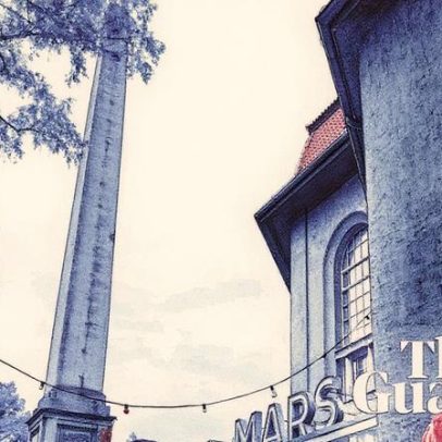 Cafés em cemitérios de Berlim ganham popularidade ao enfatizar a vida