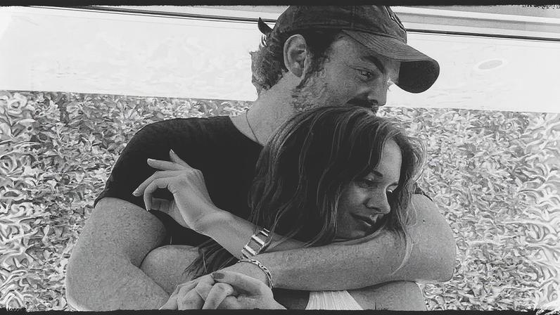 Stella Banderas Griffith e Alex Gruszynski — Foto: Reprodução/ Instagram