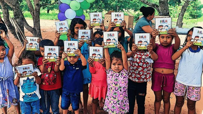 Crianças indígenas evangelizadas pelo Projeto Semear - Foto: Arquivo Pessoal