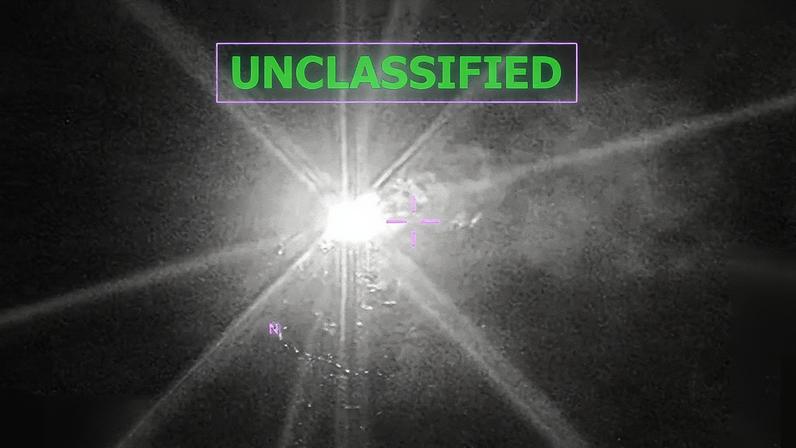 El presidente de Venezuela, Nicolás Maduro, participa en un acto del Día de la Resistencia Indígena este domingo, en Caracas (Venezuela).