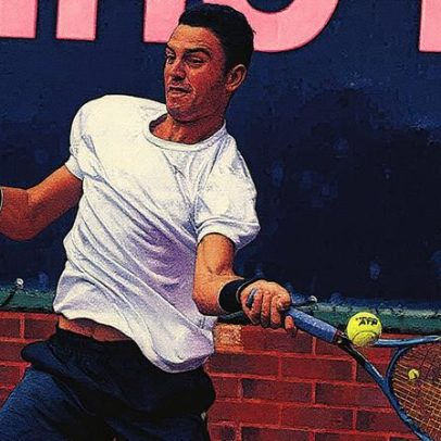 Tenista suspensa por doping diz ter sido contaminada por beijo