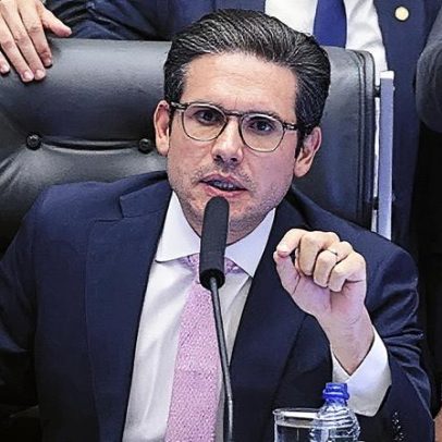 Projeto sobre bagagem de avião avança na Câmara