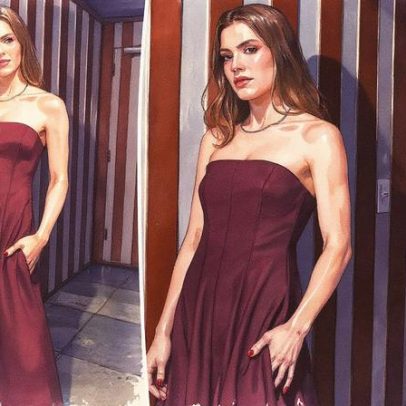 Mandy Moore exibe braços tonificados em vestido midi sem alças
