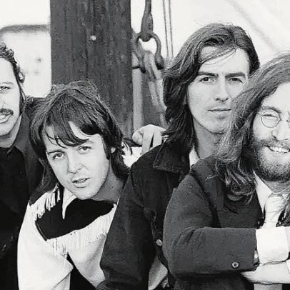 Beatles divulgam versão inédita de canção clássica