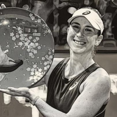 Bencic vence em Tóquio e aproxima-se do top 10