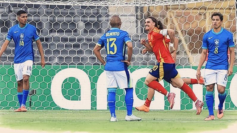 Iker Bravo comemora gol da Espanha sobre o Brasil no Mundial Sub-20 • Buda Mendes - FIFA/FIFA via Getty Images