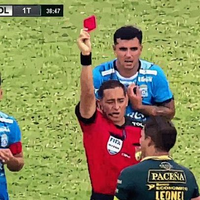 Juiz expulsa sete jogadores após confusão no campeonato boliviano
