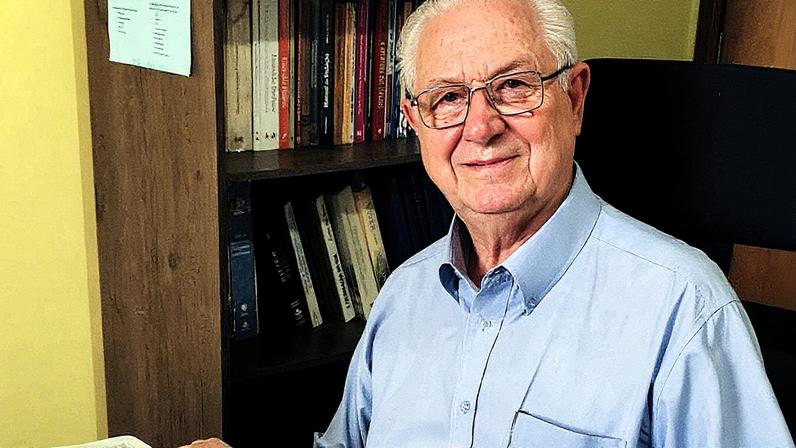 Gilberto Celeti é poeta, escritor, pastor e missionário. Foto: Divulgação