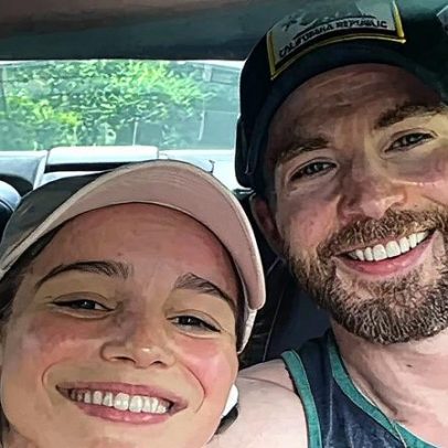 Chris Evans vive dias como pai de menina após nascimento com Alba Baptista