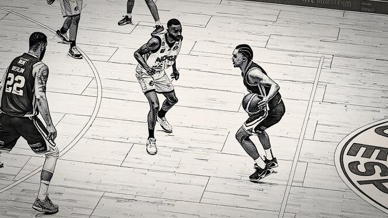 Mogi vence Cruzeiro no NBB (Foto: Divulgação NBB)